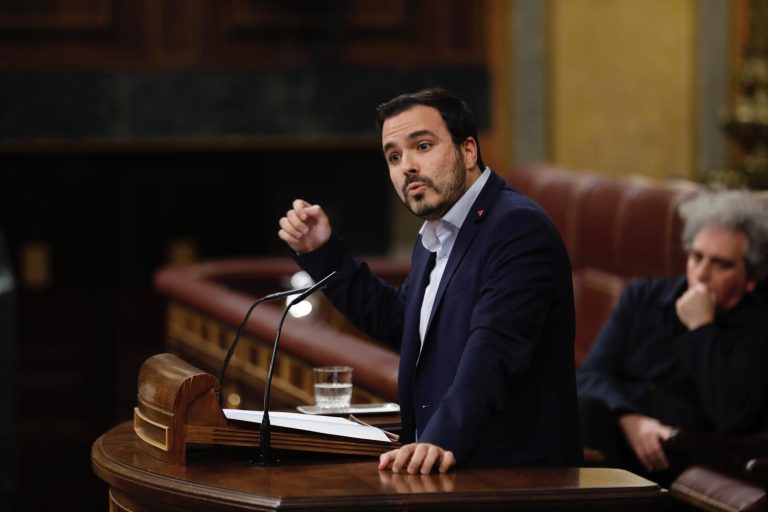 Garzón pide “normalizar” que el PSOE y Podemos digan cosas opuestas sobre con quién pactar los PGE