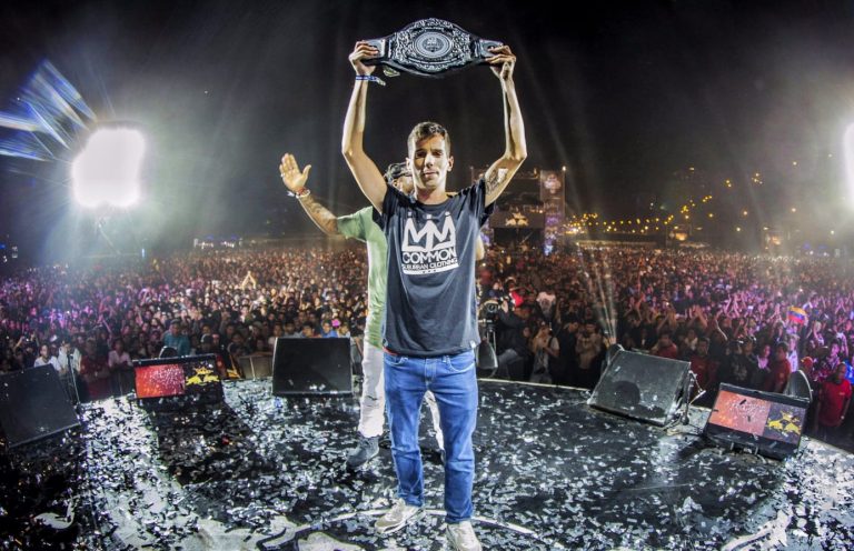 Skone a por el cinturón que le otorgue ser el primer bicampeón internacional
