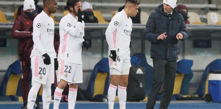 Otro batacazo del Real Madrid por 2 goles en su competición.