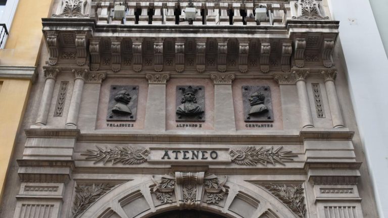 Madrid invierte 260.000 euros para obras de mejora del Ateneo y su biblioteca