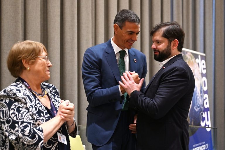 Sánchez anuncia el envío de un buque de acción marítima para proteger y asistir a la Flotilla por Gaza