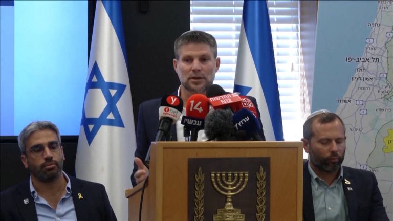 El ministro de extrema derecha israelí Smotrich califica a la Franja de Gaza de una “mina de oro inmobiliaria”