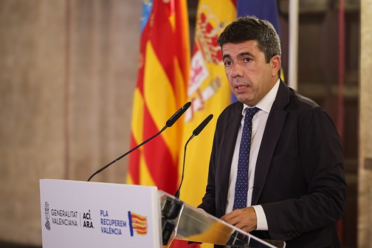 Mazón: Una gestión marcada por la falta de previsión y el clamor social