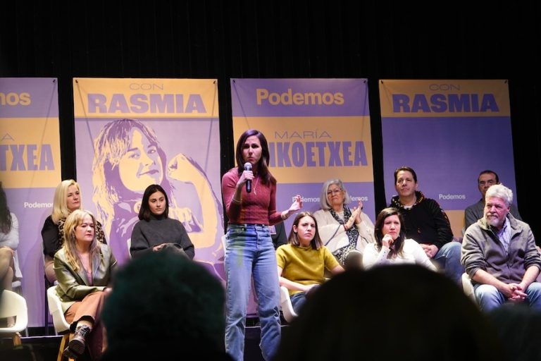 Podemos se marca ahora el objetivo de que los inmigrantes regularizados puedan votar