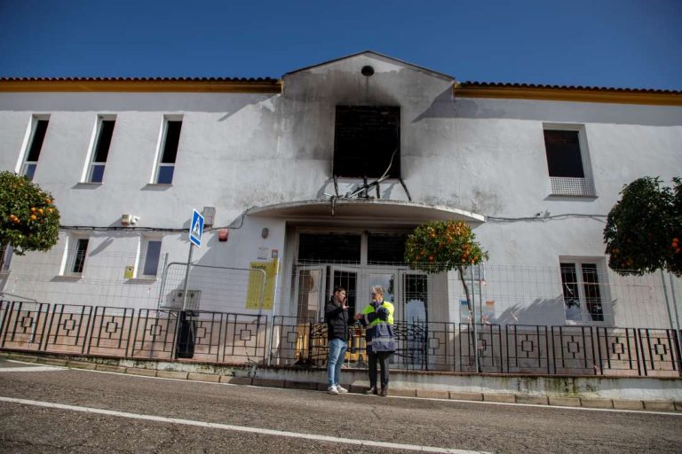 Impactante incendio en Villaharta: la Diputación de Córdoba lidera la respuesta Diputación de Córdoba Incendio en Villaharta