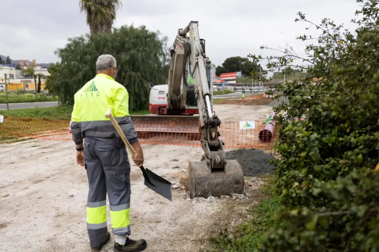 Un proyecto pionero permitirá regar zonas verdes de Málaga y Torremolinos con agua regenerada