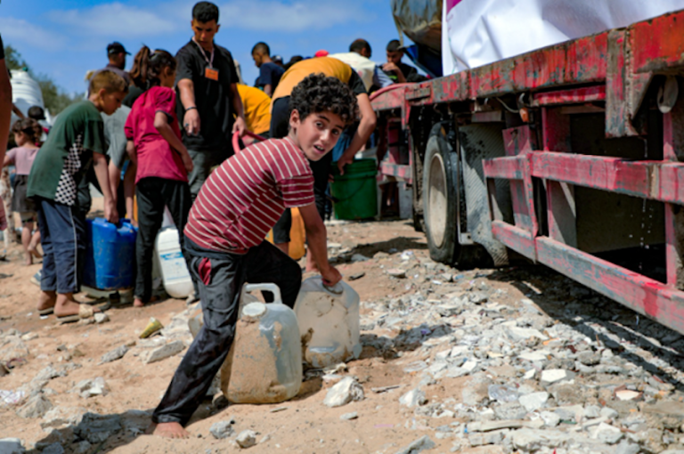 Plan Internacional denuncia que el 93% de las escuelas de Gaza están destruidas o dañadas