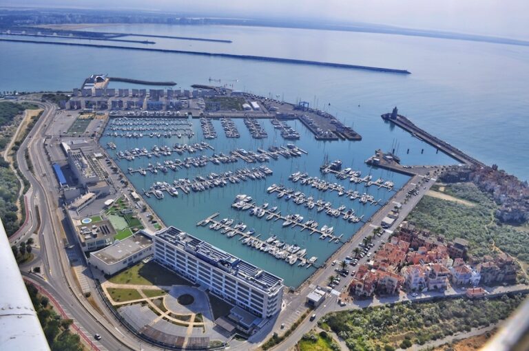 Marinas de Andalucía impulsa su Club de Socios Profesionales