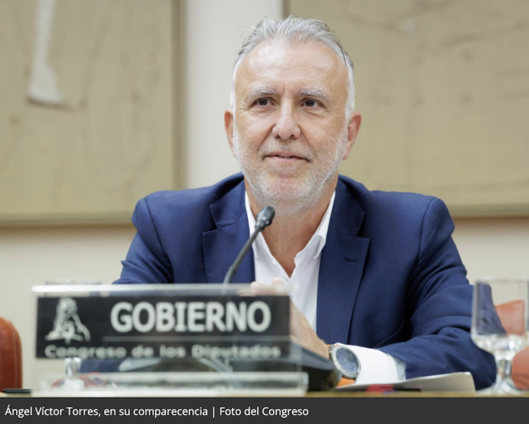Torres llama a la unidad ante una Ceuta desbordada